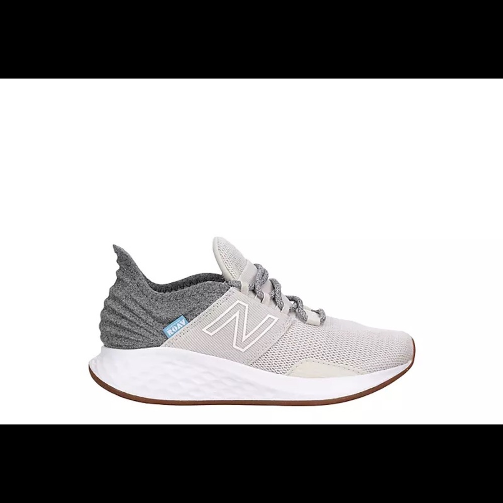 New Balance Roav